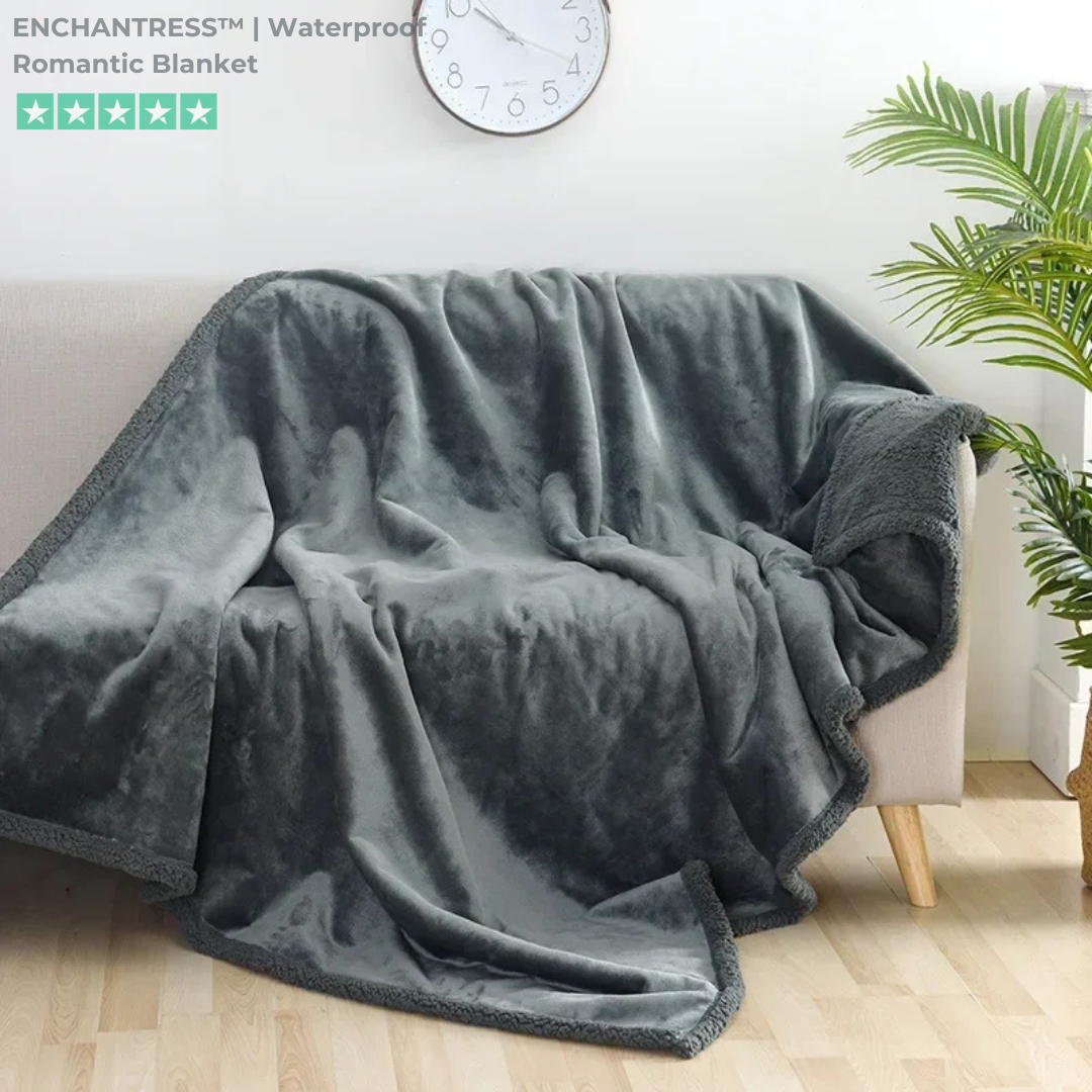 ENCHANTRESS™ | Waterproof Romantic Blanket